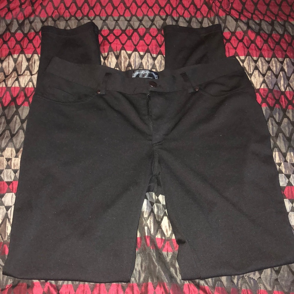 Ambiance Black pants size Large
